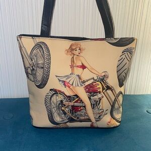 Fox nine women’s handbag.